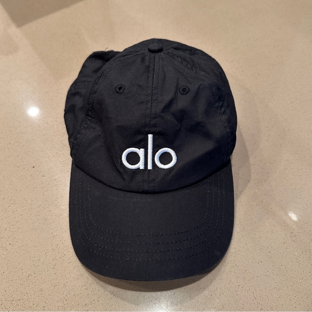 Alo hat